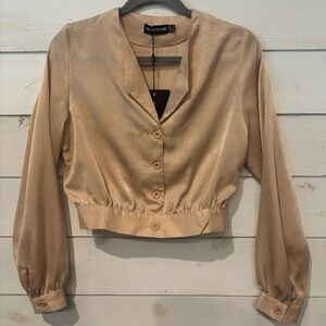 PrettyLittleThing NWT Champagne Satin Button Front Crop Shirt